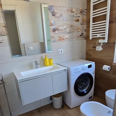 Duck House Gemelli * Roma